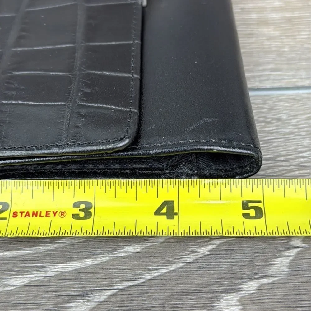 Fossil Black Avenue Croc-Embossed Leather Snap Open Tri-Fold Clutch Wallet